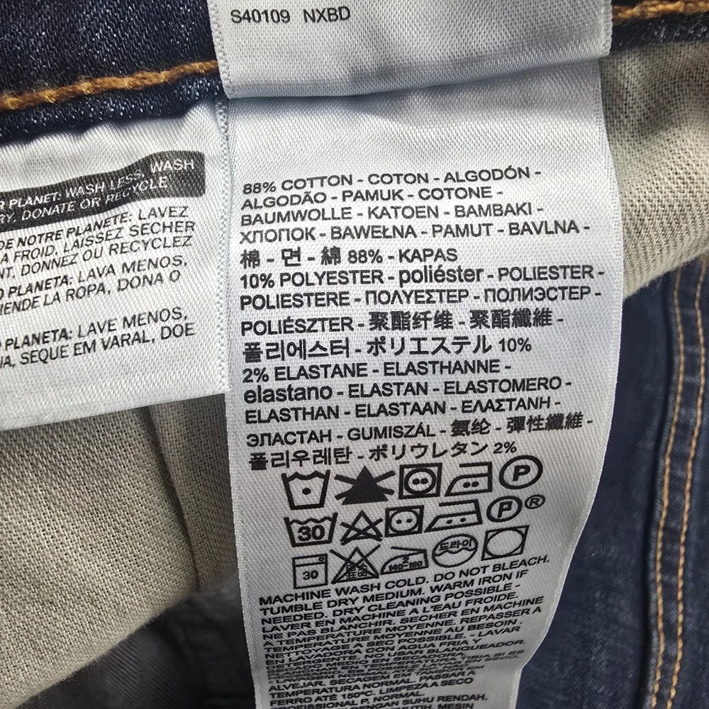 Levis 541 Athletic Taper Mens 46x28 Jeans Dark Wash Blue Cotton Blend Denim